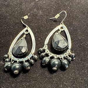 Vintage-style Drop Earrings, silver-tone teardrop frame / faceted black beads.
